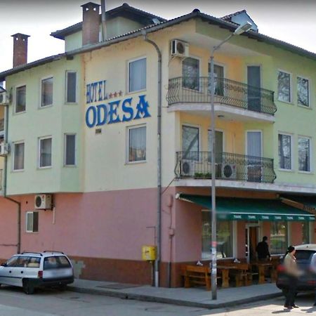 Family Hotel Odessa Sevlievo Extérieur photo